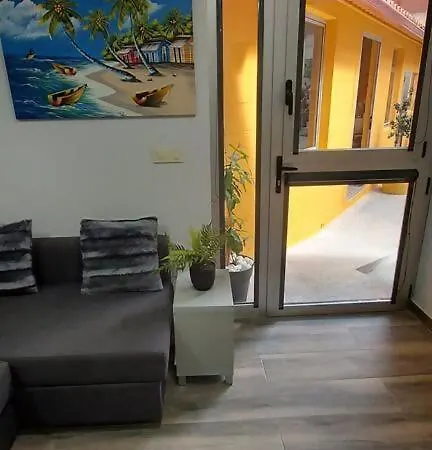 Apartamento Con Patio Cerca De La Playa Bueu Exterior photo